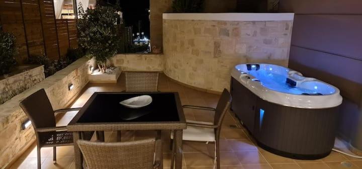 Villy Luxury Home 1 Agia  Exterior photo